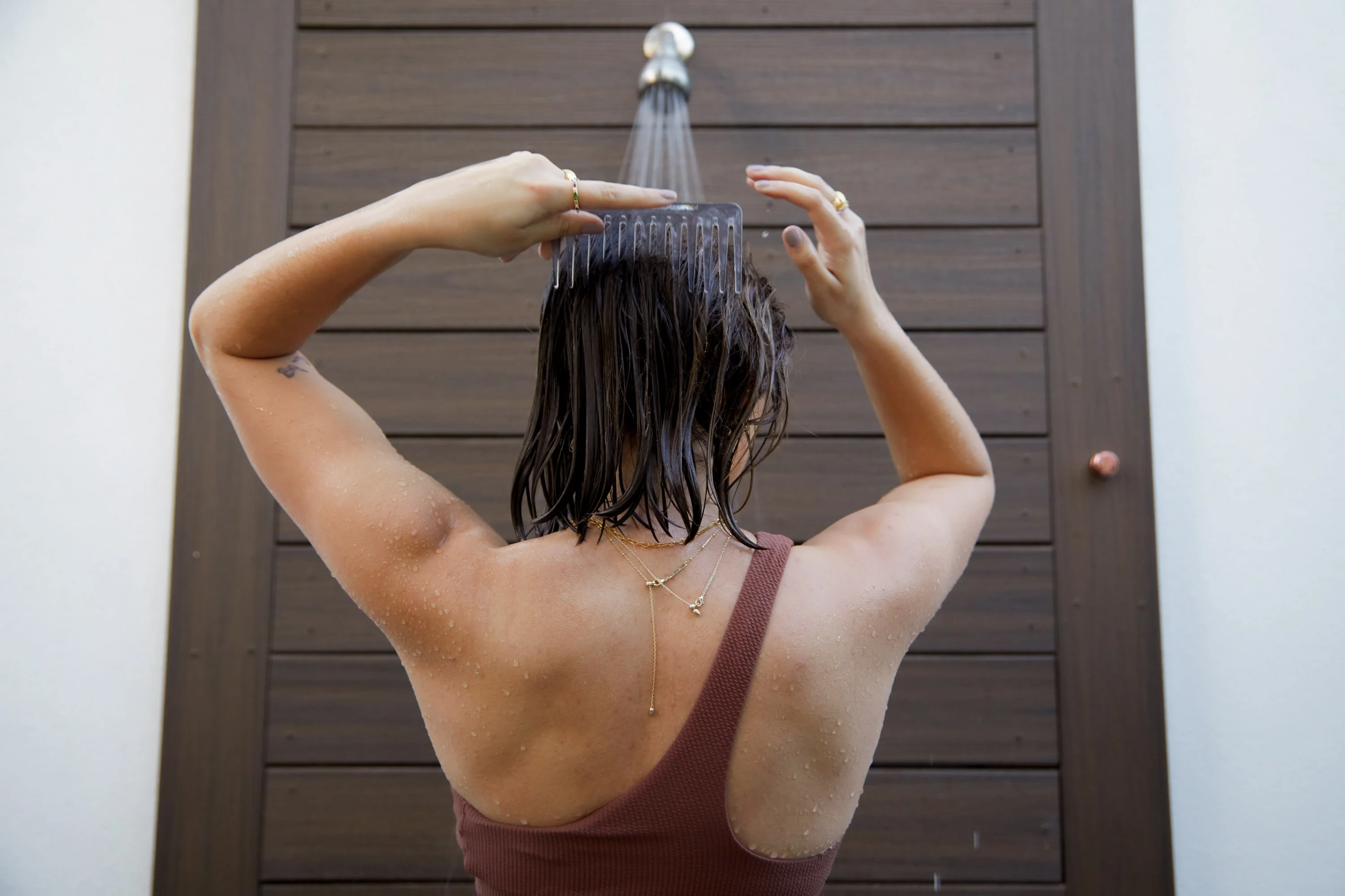 Hang in There Shower Comb for Detangling - Image 5