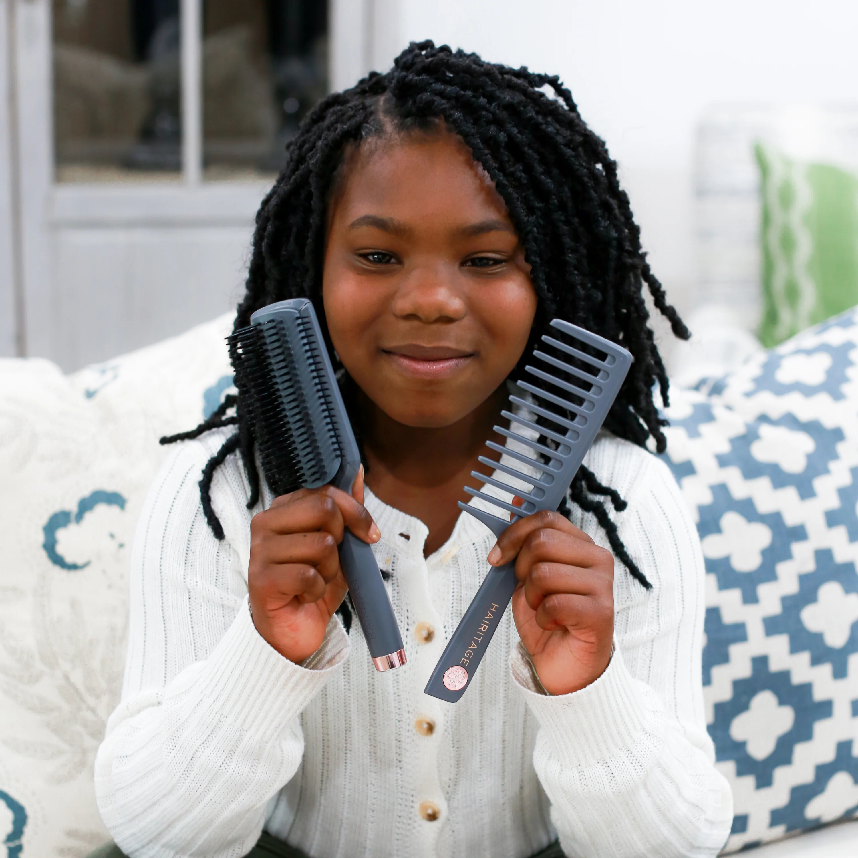 Smooth Talker Wide Tooth Comb - Image 4